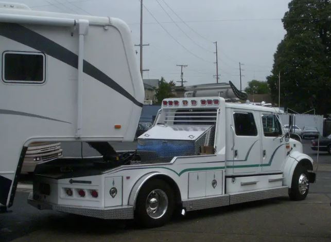Medium Duty Towing